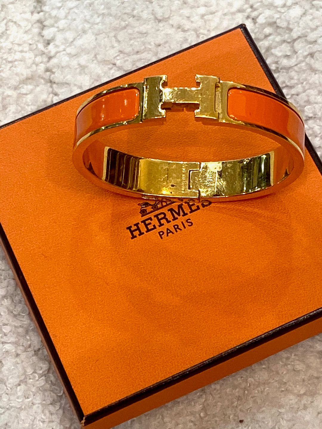 HERMÈS CLIC CLAC H ENAMEL BRACELET PM ORANGE