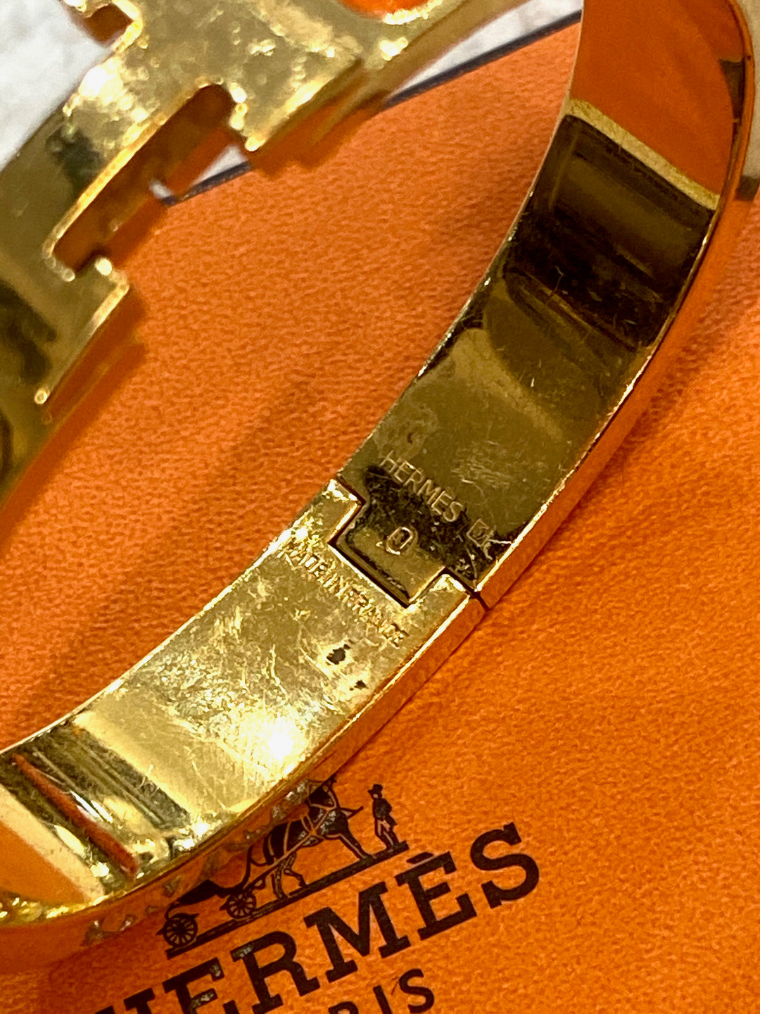 HERMÈS CLIC CLAC H ENAMEL BRACELET PM ORANGE
