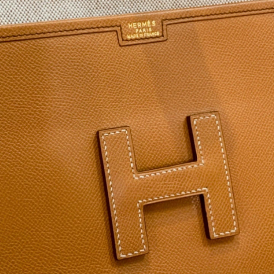 ペンダント 《Hエキップ》 | Hermès - エルメス-公式サイト