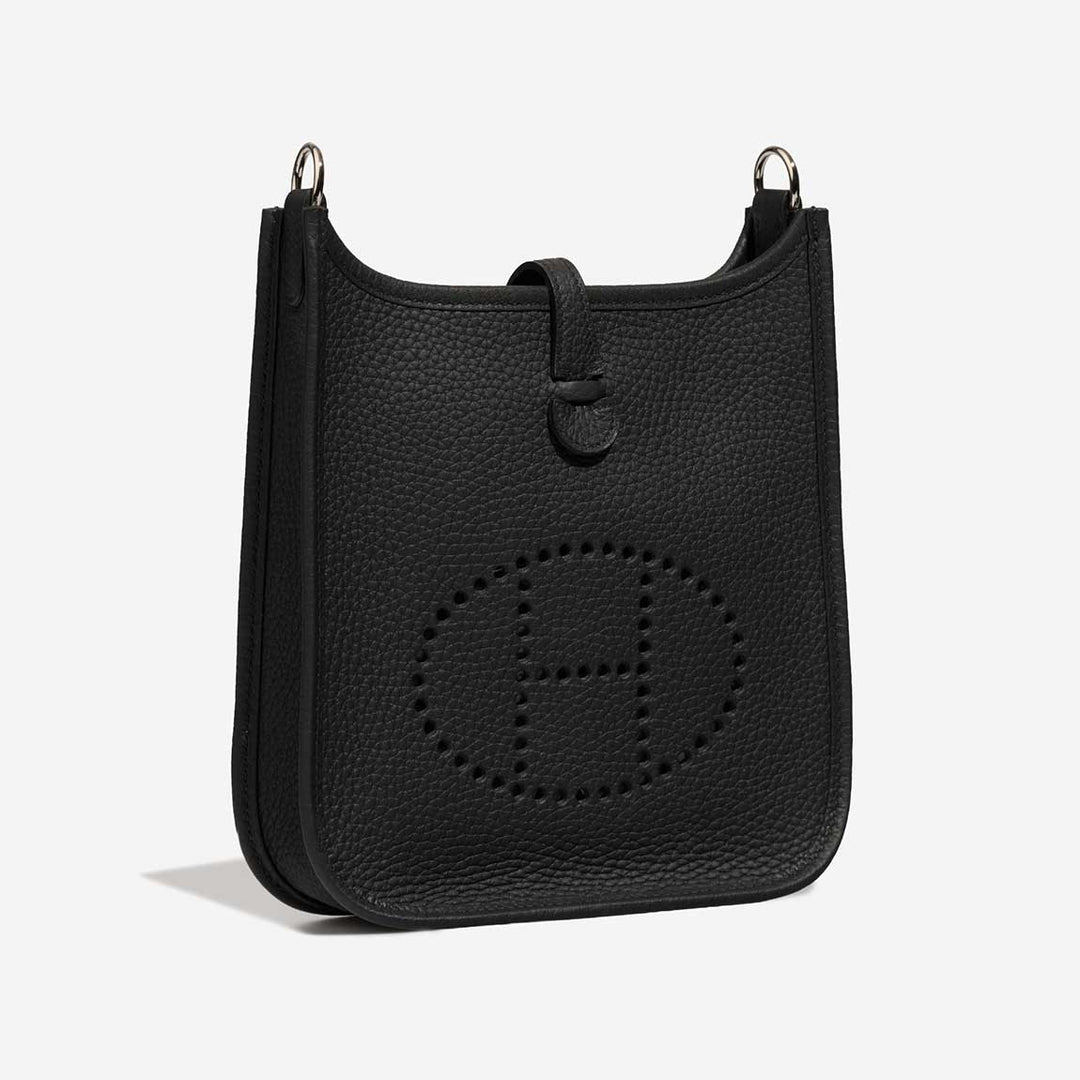 HERMÈS EVELYNE 16 AMAZONE TAURILLON CLEMENCE LEATHER CROSSBODY BAG IN NOIR