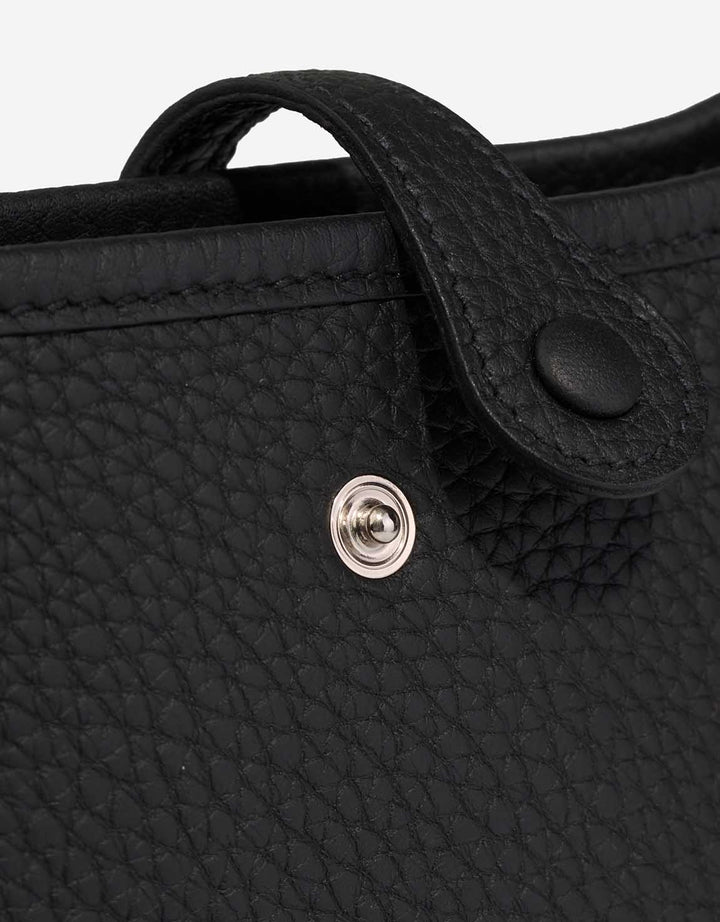 HERMÈS EVELYNE 16 AMAZONE TAURILLON CLEMENCE LEATHER CROSSBODY BAG IN NOIR