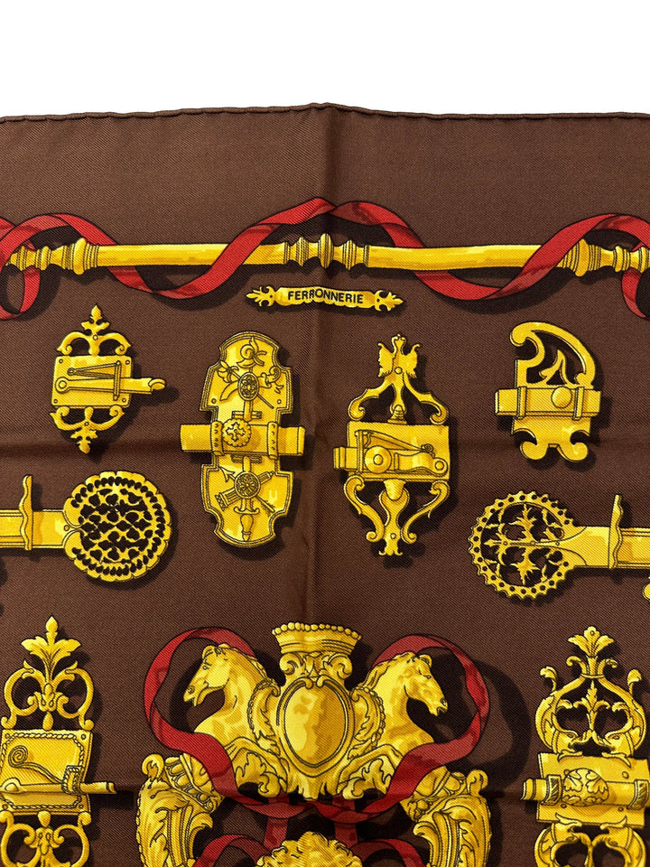HERMÈS FERRONNERIE SILK SCARF