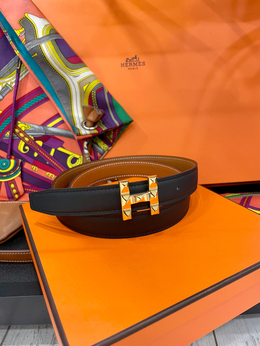 HERMÈS H INFINITY REVERSIBLE 24MM CALFSKIN LEATHER BELT
