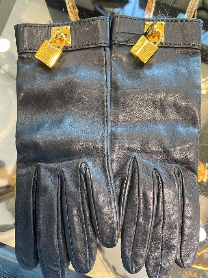 HERMÈS KELLY CONSTANCE LAMBSKIN LEATHER CHARM GLOVES – Caroline's
