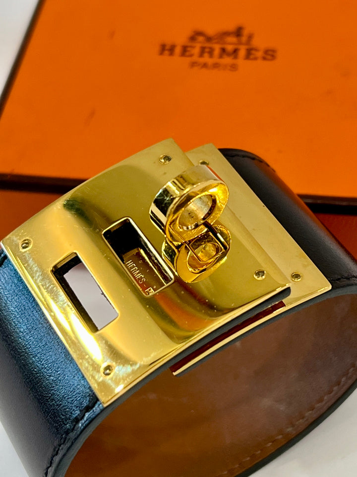 HERMÈS KELLY DOG CUFF LEATHER BRACELET