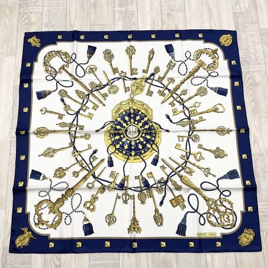 HERMÈS KEYS LES CLES SILK SCARF