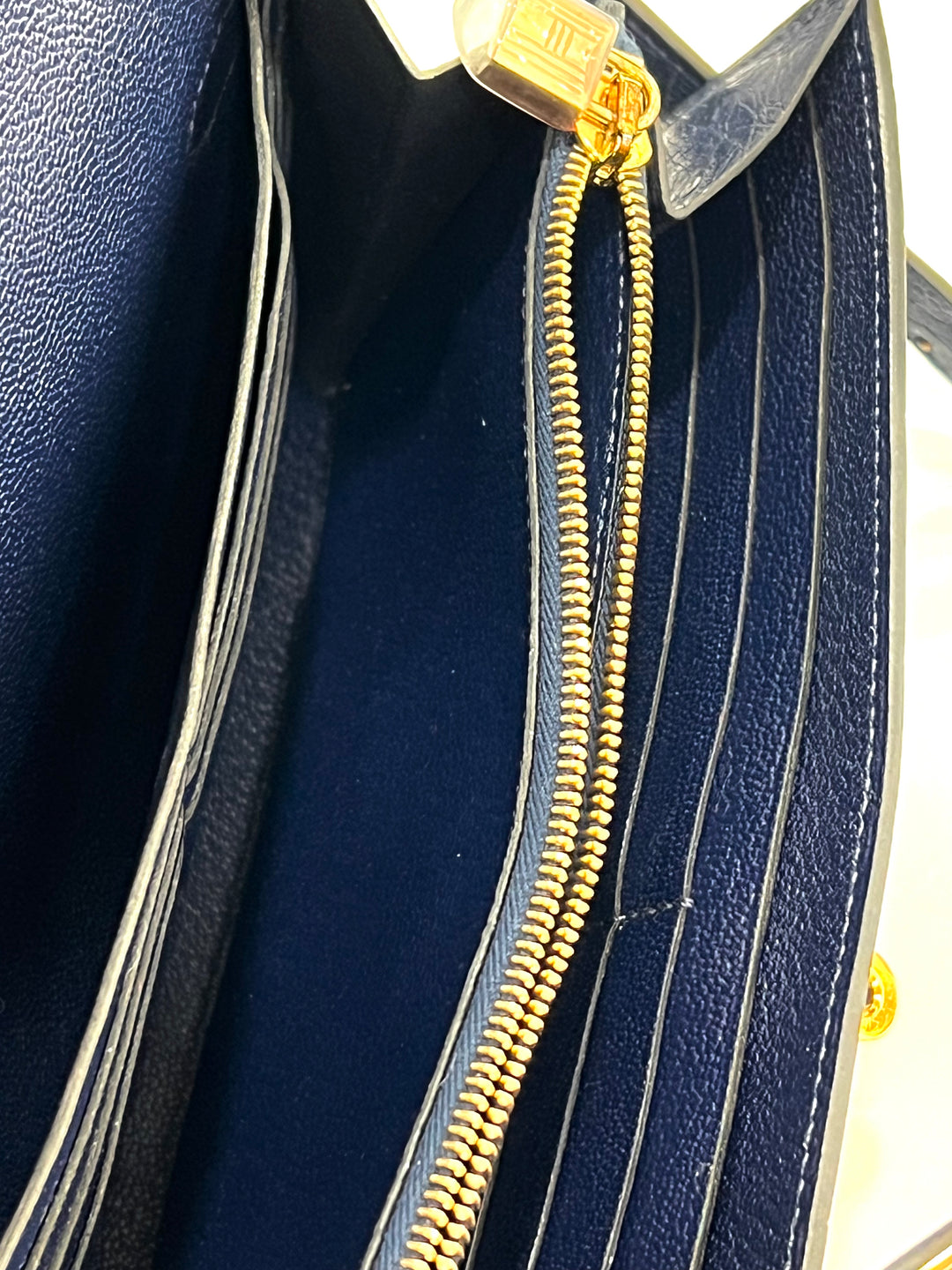 HERMÈS KELLY OSTRICH LONGUE WALLET