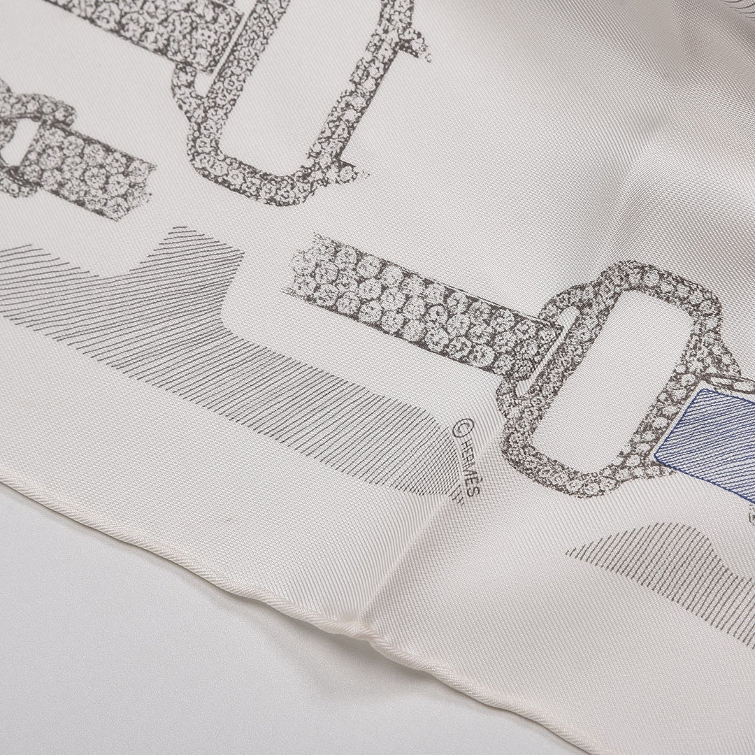 HERMÈS ETUDE POUR UNE PARURE DE GALA SILK SCARF