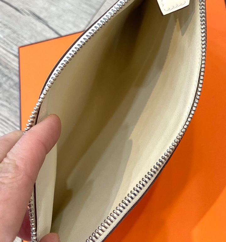 HERMÈS SWIFT LEATHER BAZAR IN &amp; OUT POUCH