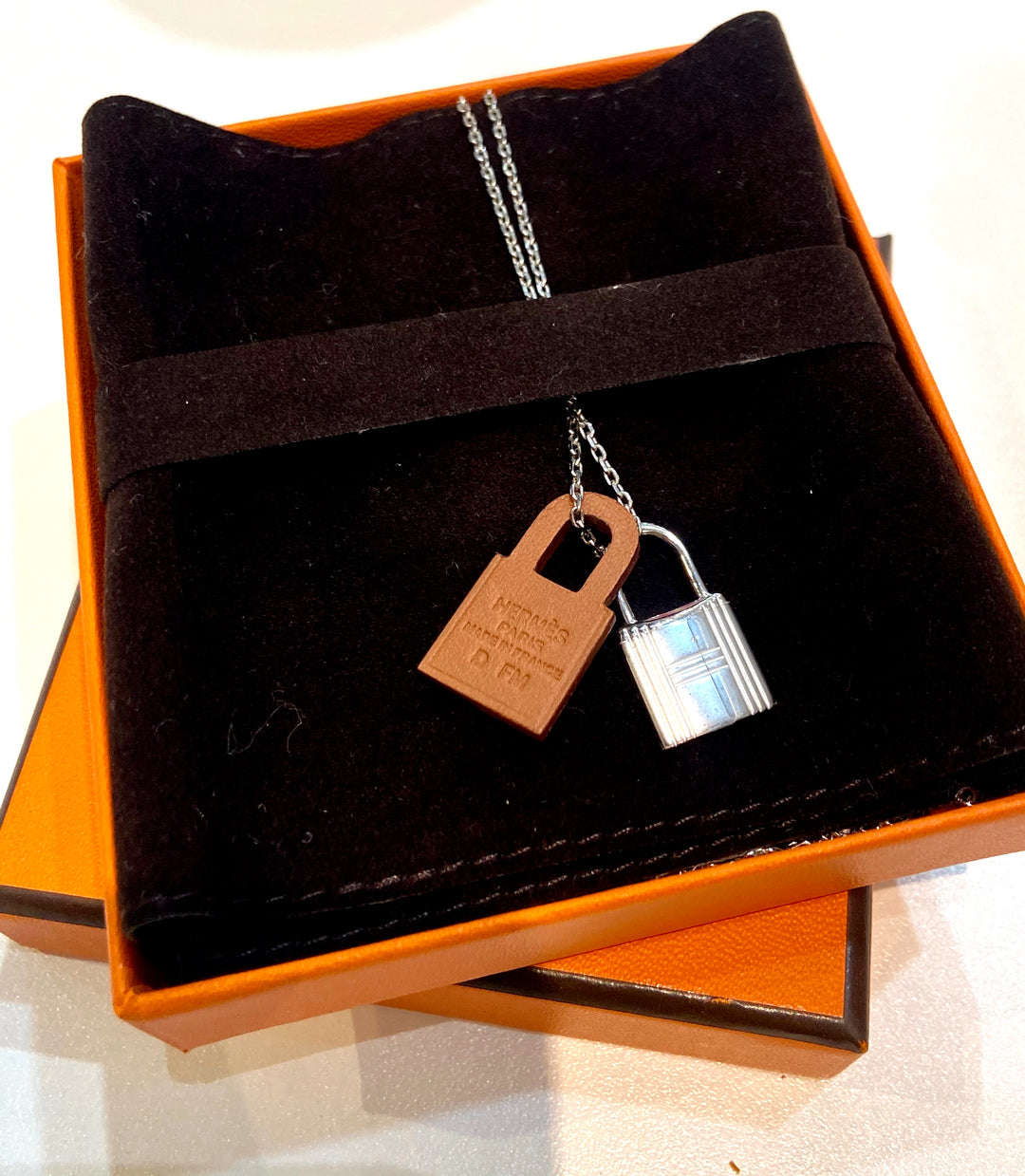 HERMÈS SWIFT O&