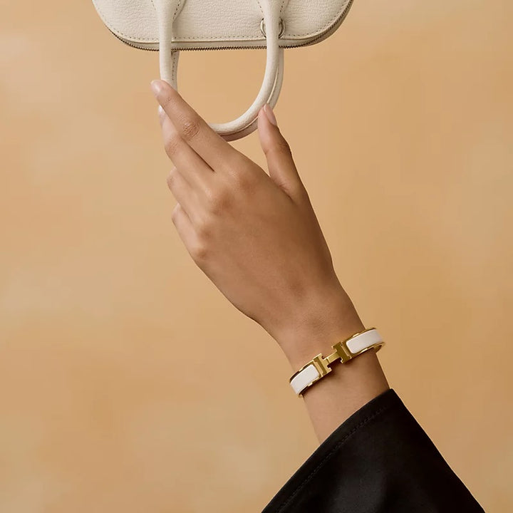 HERMÈS CLIC CLAC H ENAMEL BRACELET PM IN BLANC