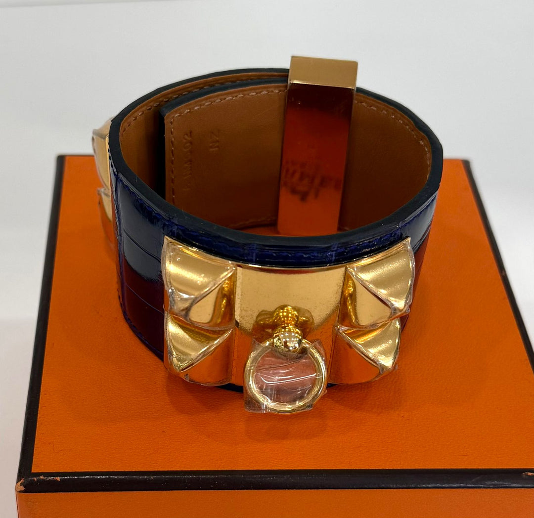 HERMÈS® BLEU ÉLECTRIQUE ALLIGATOR COLLIER DE CHIEN BRACELET