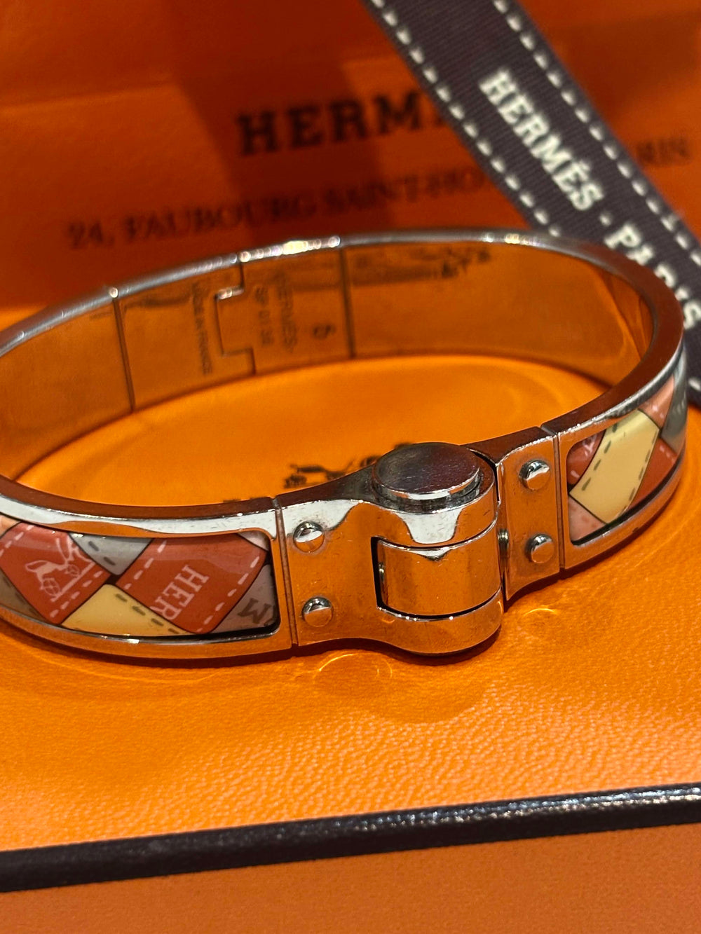 HERMÈS – Caroline display picture 2