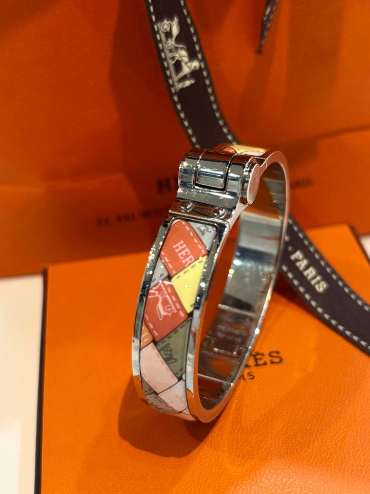 HERMÈS AU CARRE CHARNIERE BOLDUC BRACELET PM