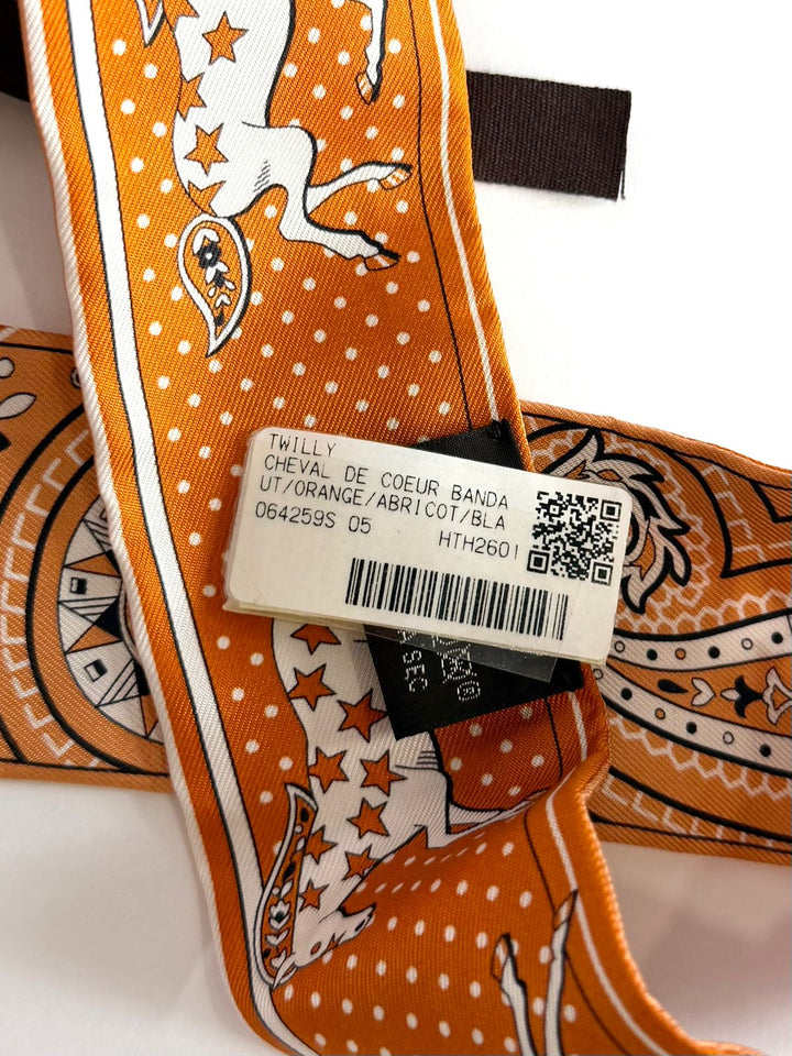 HERMÈS CHEVAL DE COEUR BANDANA SILK TWILLY
