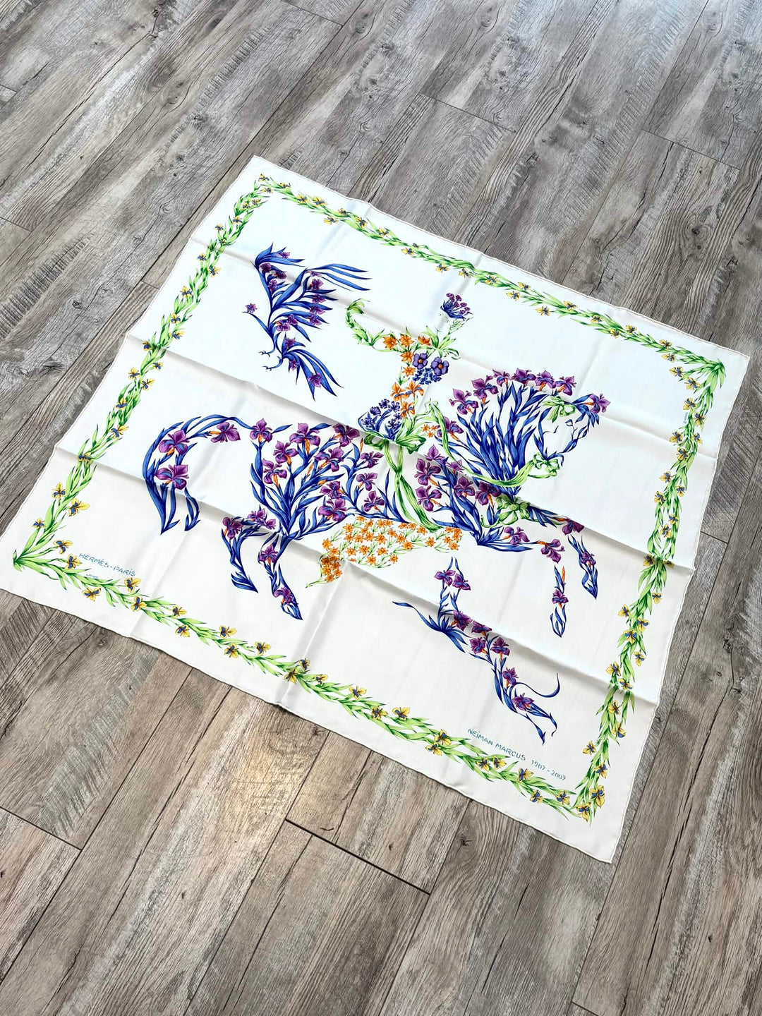 HERMÈS CHEVAL FLEURI LIMITED EDITION SCARF