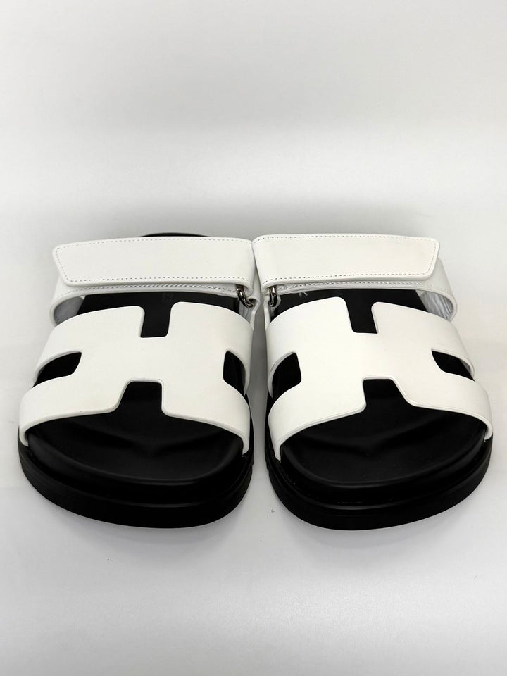 HERMÈS CHYPRE CALFSKIN LEATHER MULES