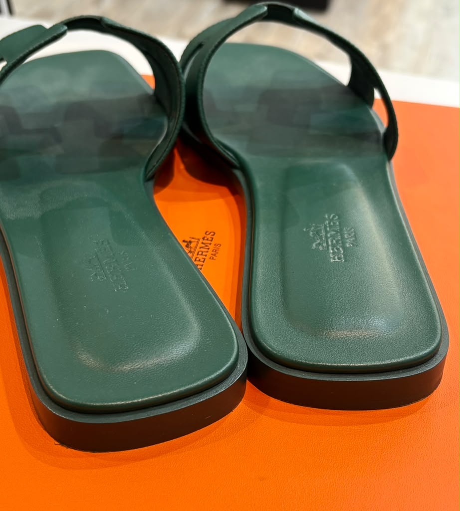 HERMÈS ORAN EPSOM CALFSKIN LEATHER MULES