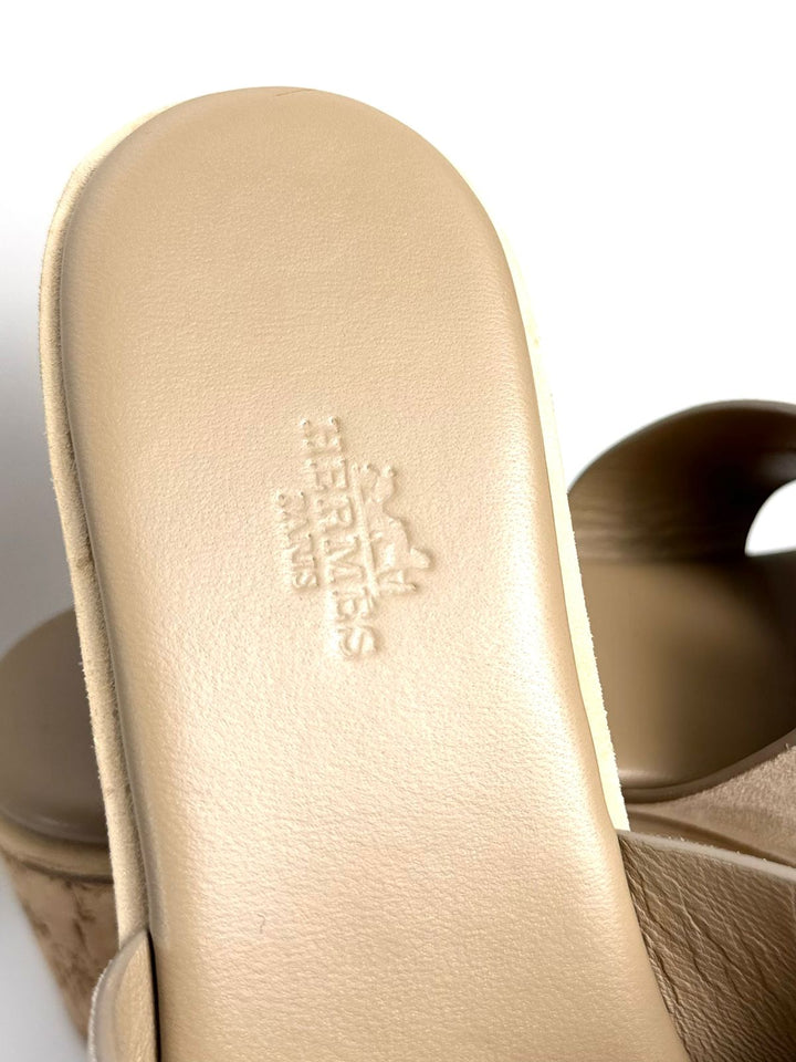 HERMÈS SUEDE GOATSKIN CORK EZE 30 MULES