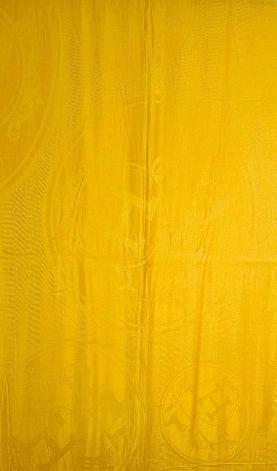 HERMÈS VINTAGE CARRÉ SILK HERMÈS