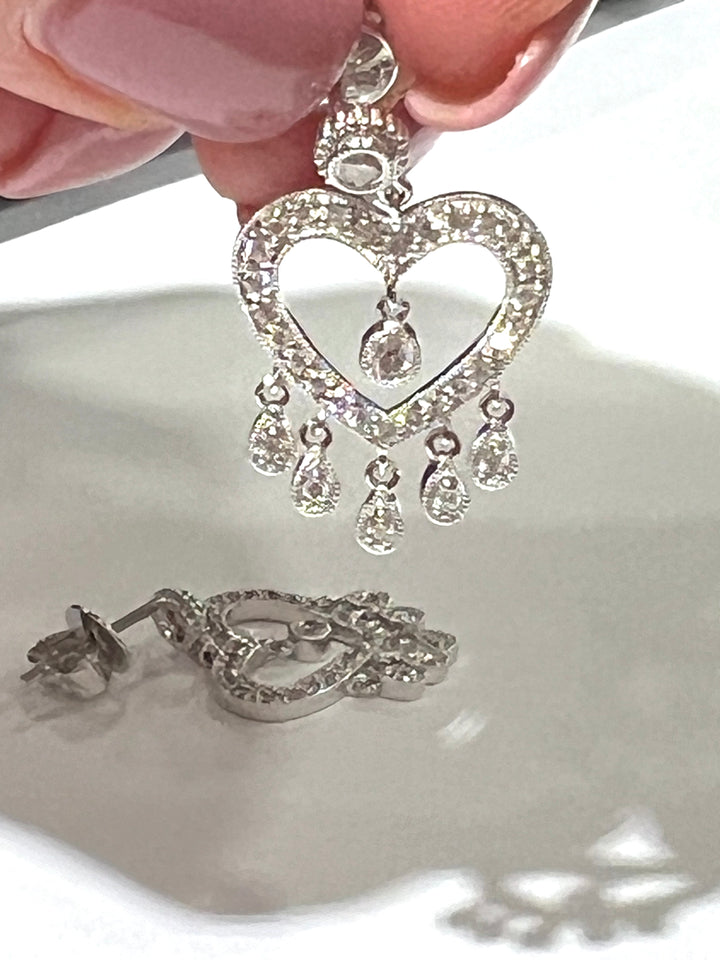 DIAMOND HEART 18K GOLD CHANDELIER EARRINGS