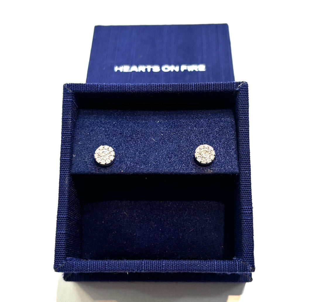 HEARTS ON FIRE 18K WHITE GOLD TESSA CIRCLE DIAMOND CLUSTER STUD EARRINGS