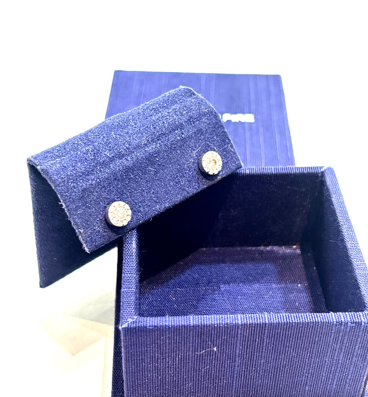 HEARTS ON FIRE 18K WHITE GOLD TESSA CIRCLE DIAMOND CLUSTER STUD EARRINGS