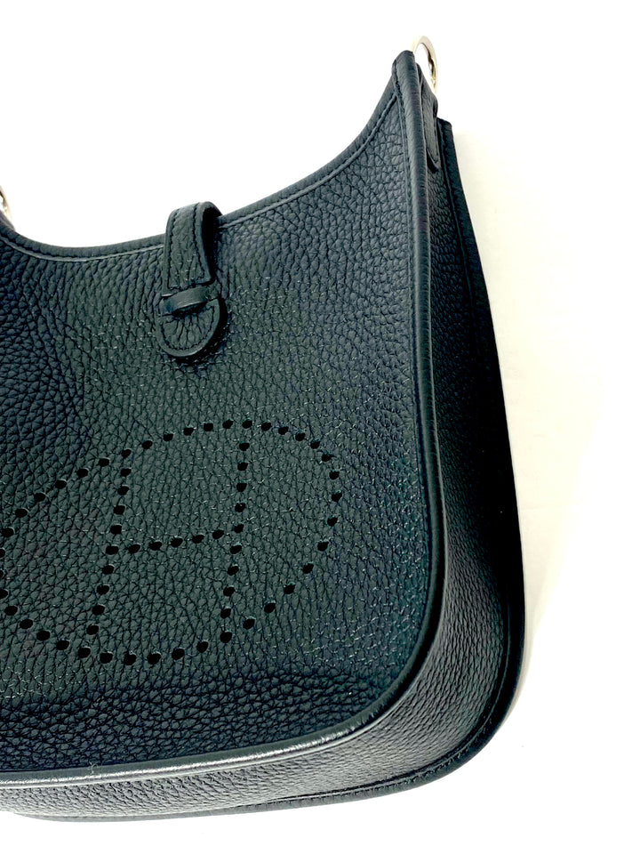 HERMÈS CLEMENCE MINI EVELYN TPM CROSSBODY BAG IN NOIR