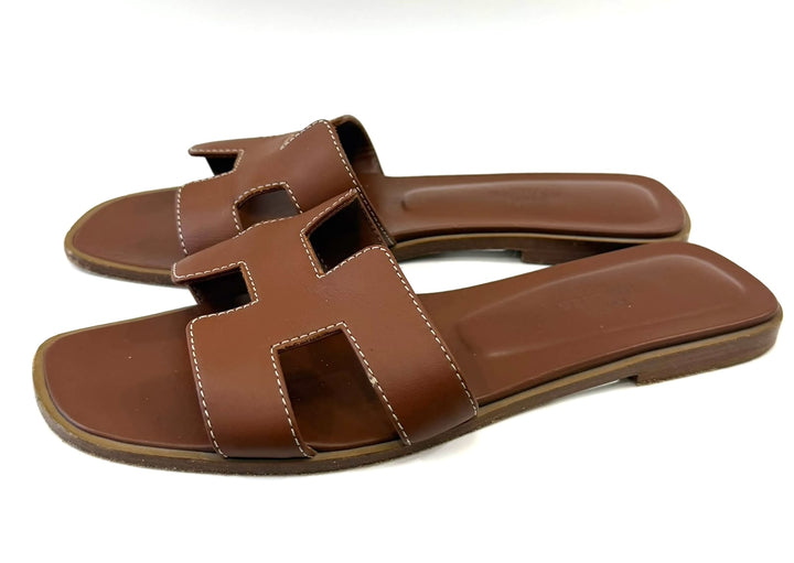 HERMÈS BOX CALFSKIN LEATHER ORAN MULES