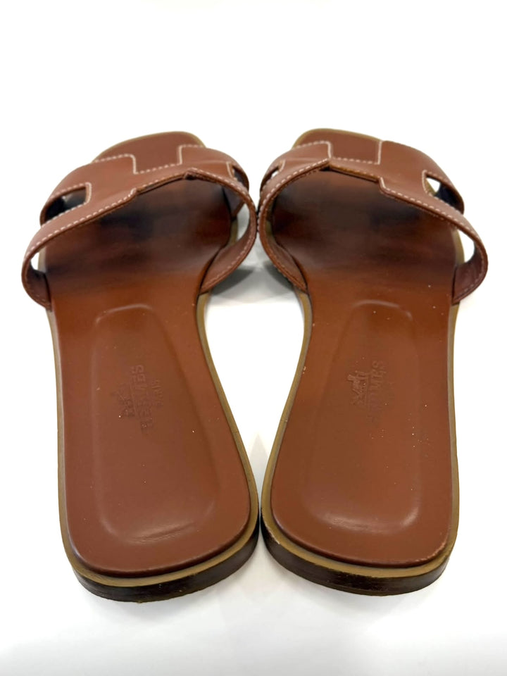 HERMÈS BOX CALFSKIN LEATHER ORAN MULES
