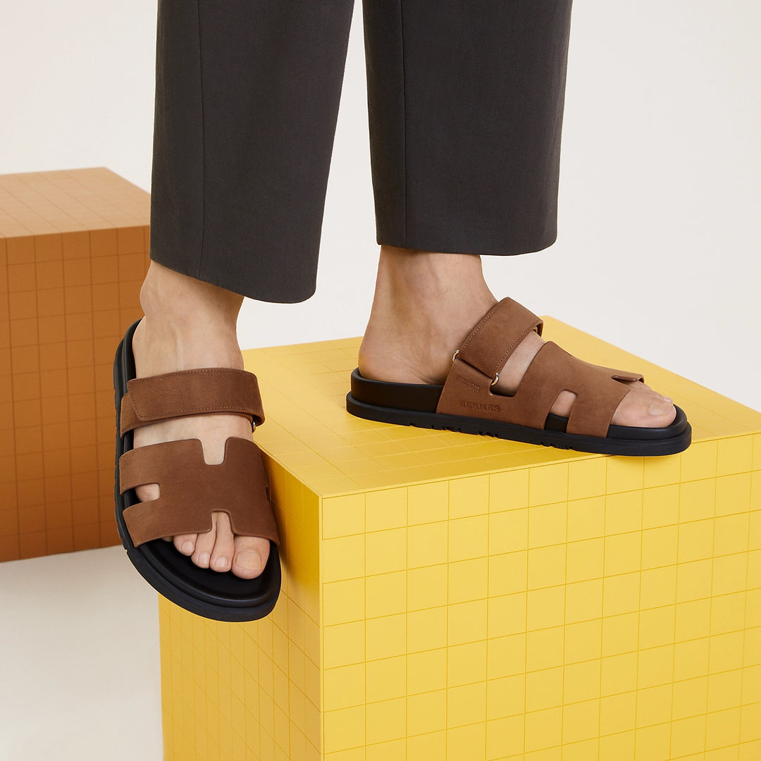 HERMÈS CALFSKIN LEATHER CHYPRE MULES