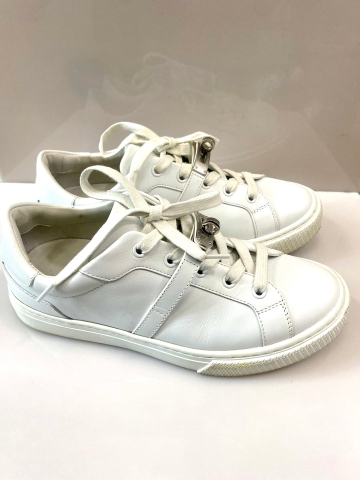 HERMÈS DAY KELLY CALFSKIN LEATHER SNEAKERS – Caroline's