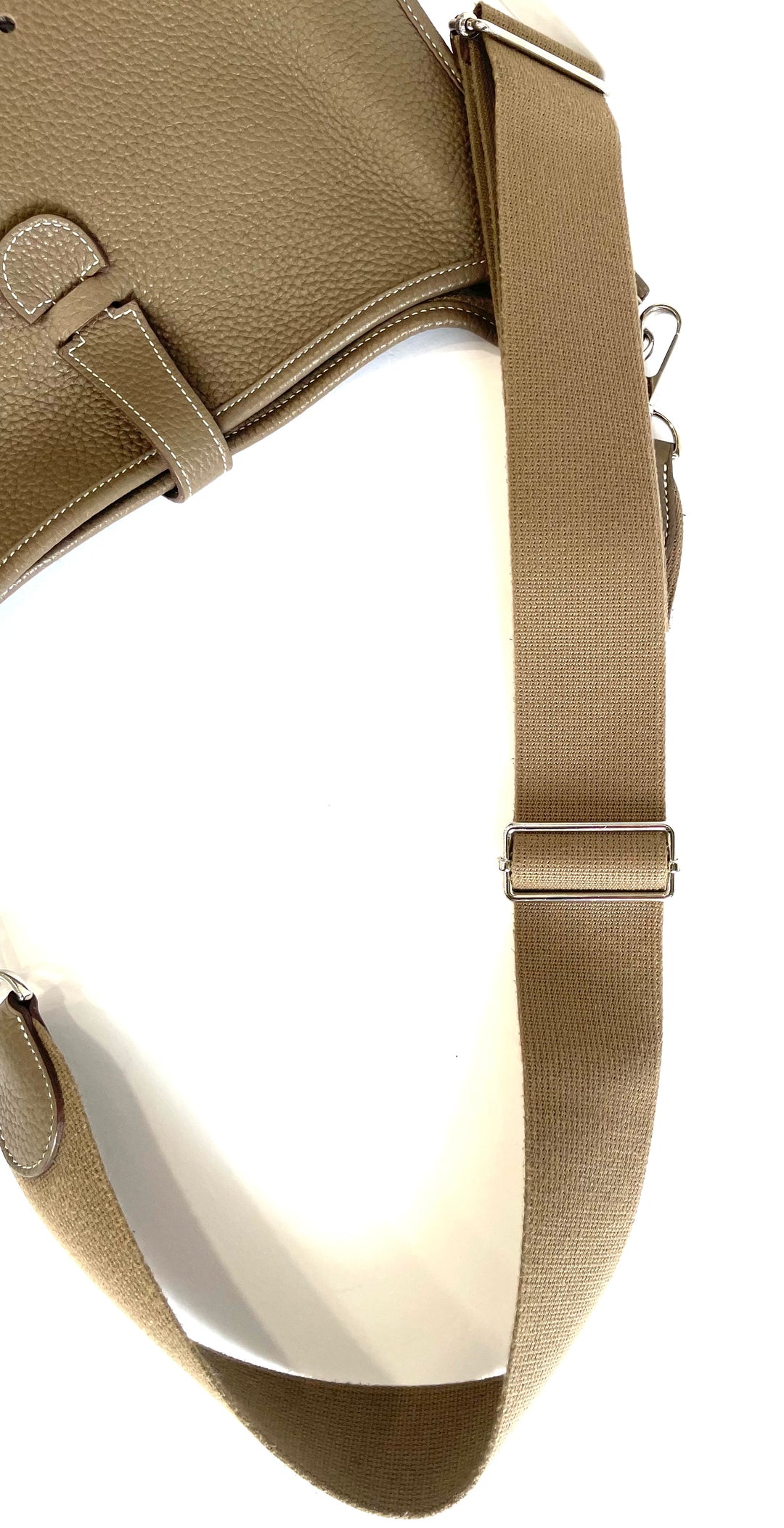 HERMÈS EVELYNE III GM TAURILLON CLEMENCE LEATHER CROSSBODY BAG – ETOUPE