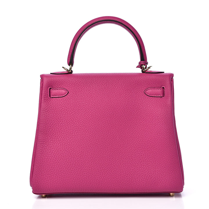 HERMÈS KELLY 25 CLEMENCE LEATHER BAG IN ROSE EXTREME