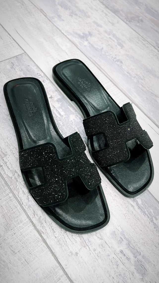 HERMÈS CRYSTAL EMBELLISHED ORAN MULES NOIR
