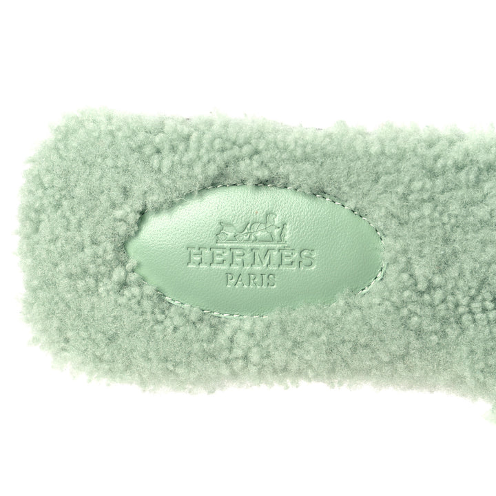 HERMÈS WOOLSKIN ORAN SANDALS IN VERT D&