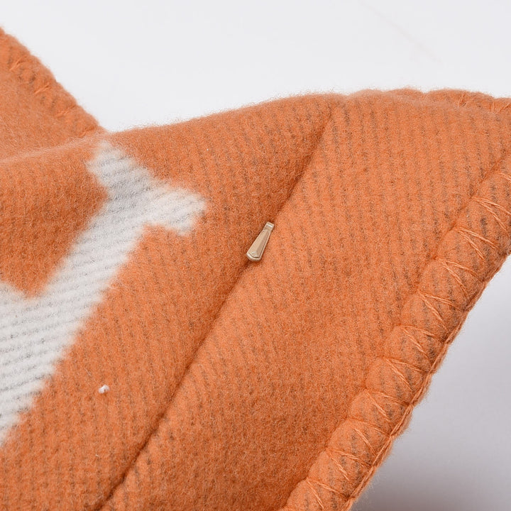 HERMÈS AVALON ECRU &amp; POTRRON SIGNATURE H PILLOW CASE