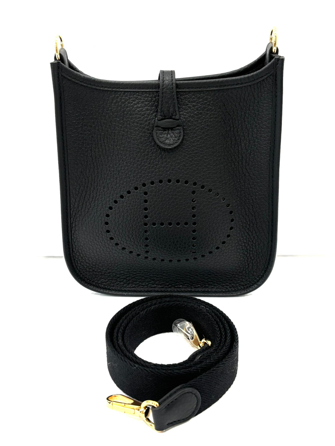 HERMÈS EVELYNE 16 AMAZONE TAURILLON CLEMENCE LEATHER CROSSBODY BAG IN NOIR