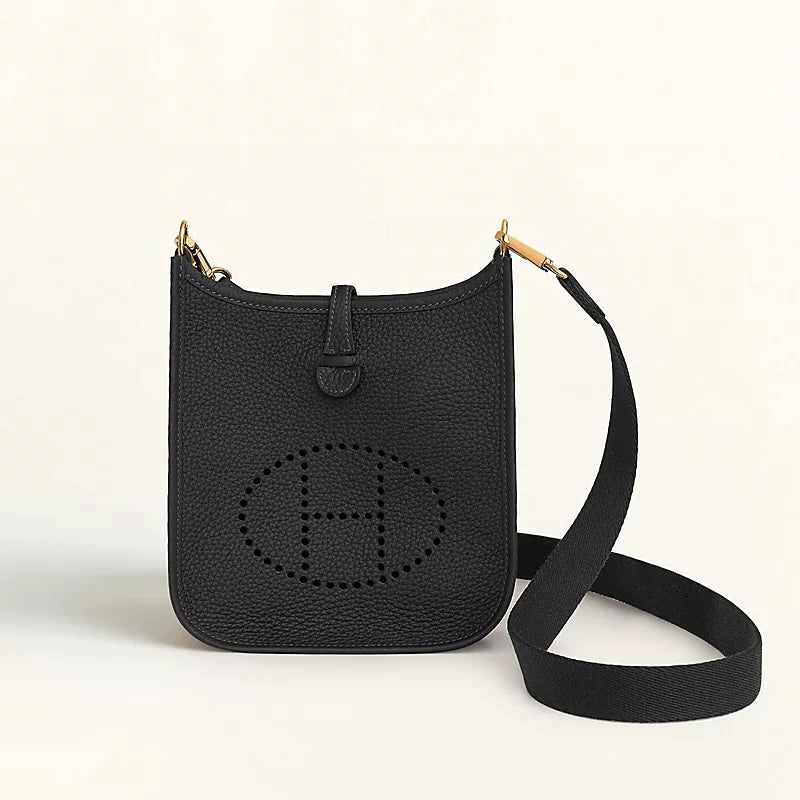 HERMÈS EVELYNE 16 AMAZONE TAURILLON CLEMENCE LEATHER CROSSBODY BAG IN NOIR