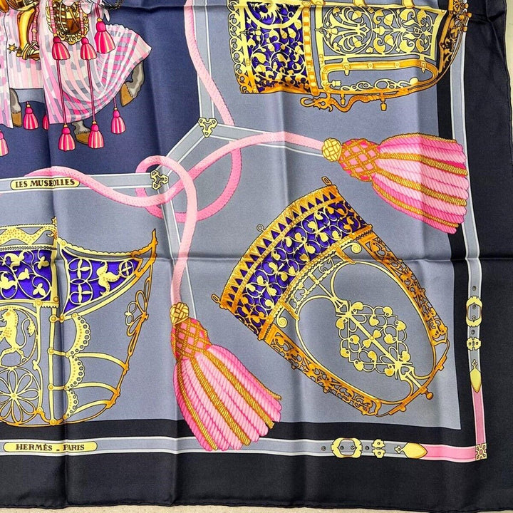 HERMÈS LES MUSEROLLES SILK SCARF