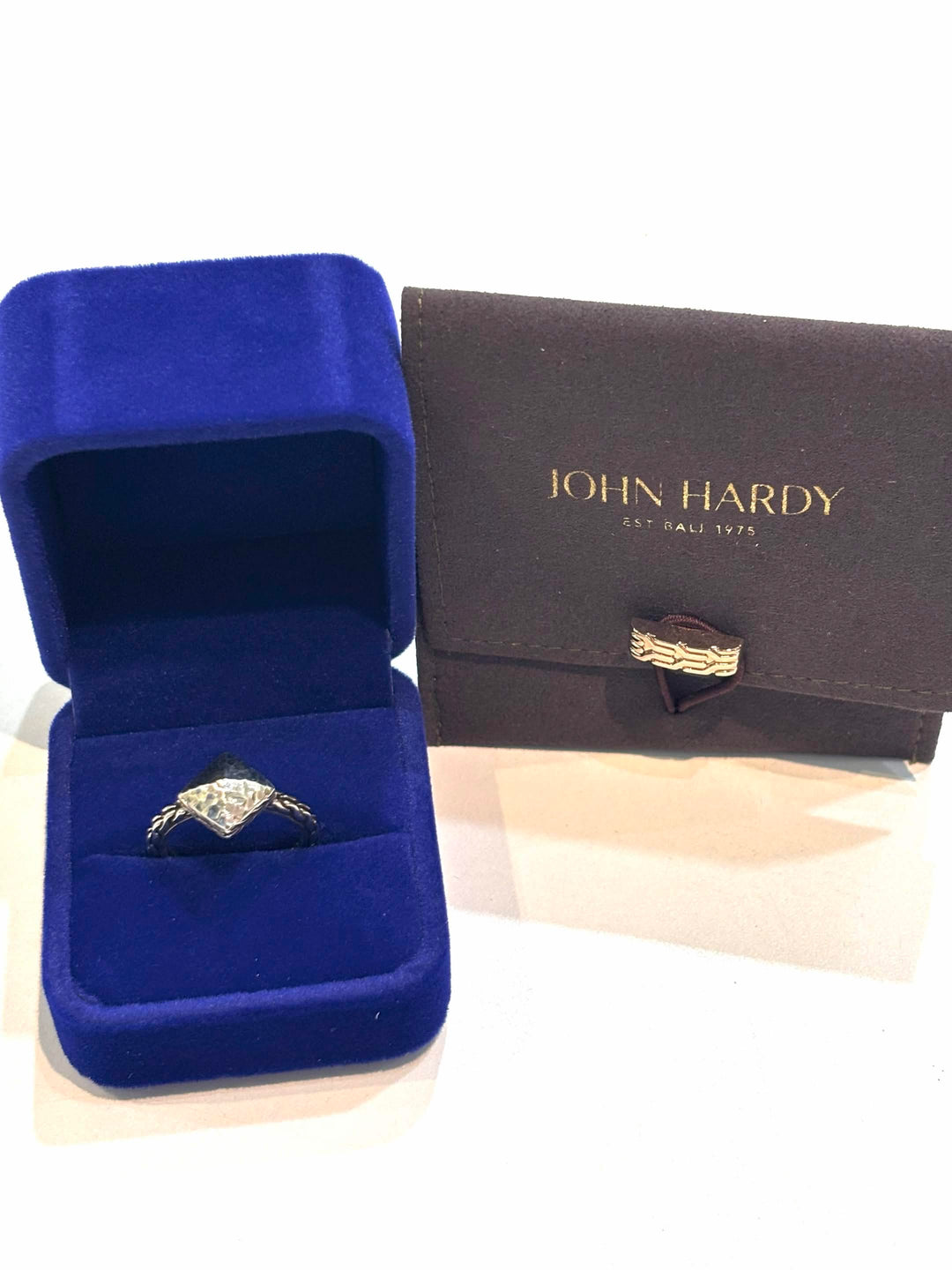 JOHN HARDY HAMMERED STERLING SILVER PYRAMID COCKTAIL RING