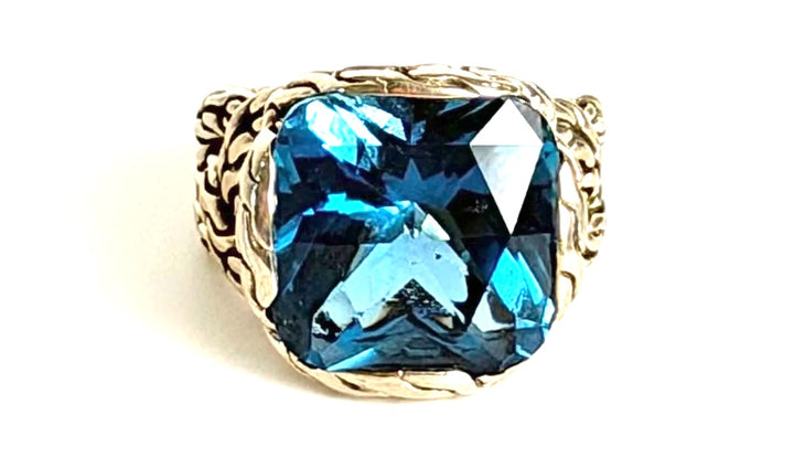 JOHN HARDY STERLING SILVER CLASSIC CHAIN BLUE TOPAZ RING