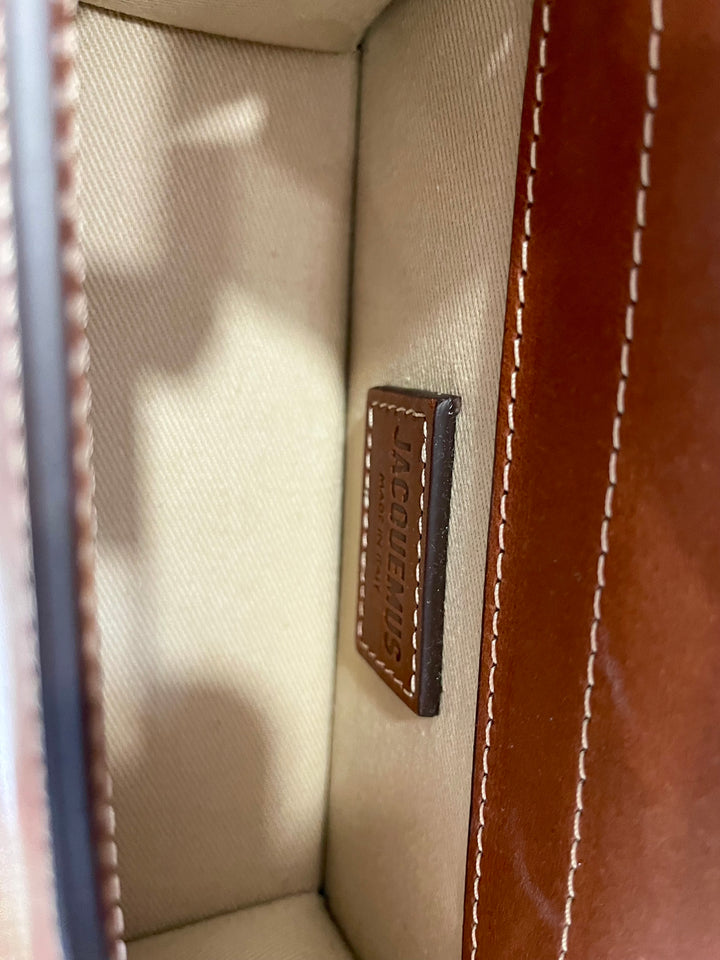 JACQUEMUS LE BAMBINO CALFSKIN LEATHER TOP HANDLE CROSSBODY BAG