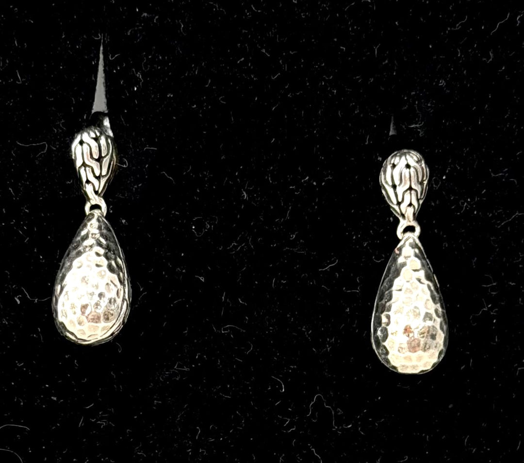 JOHN HARDY STERLING SILVER PALU HAMMERED SMALL DROP EARRINGS