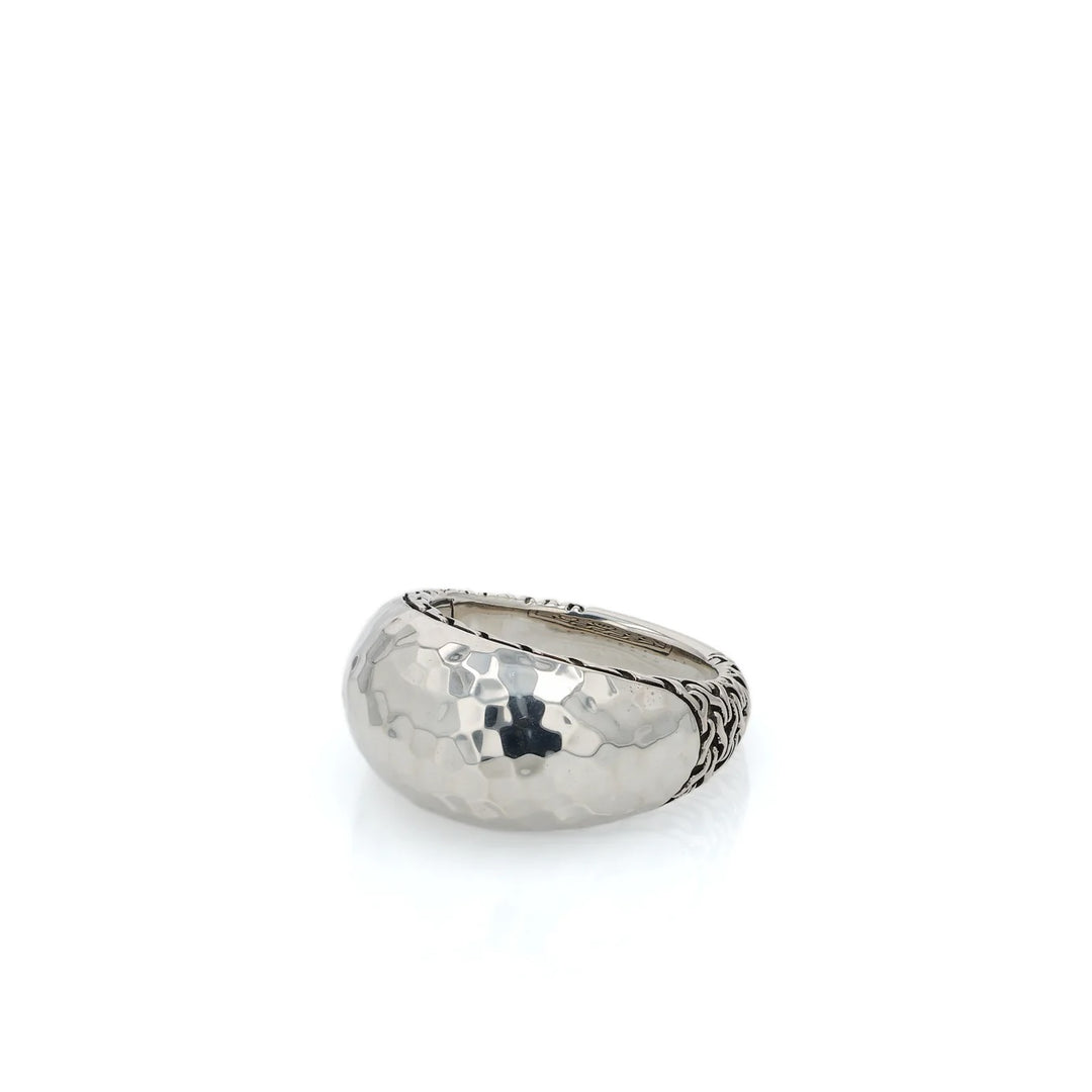 JOHN HARDY PALU HAMMERED DOME STERLING SILVER CHAIN RING