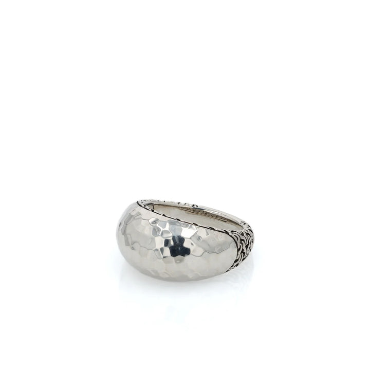 JOHN HARDY PALU HAMMERED DOME STERLING SILVER CHAIN RING