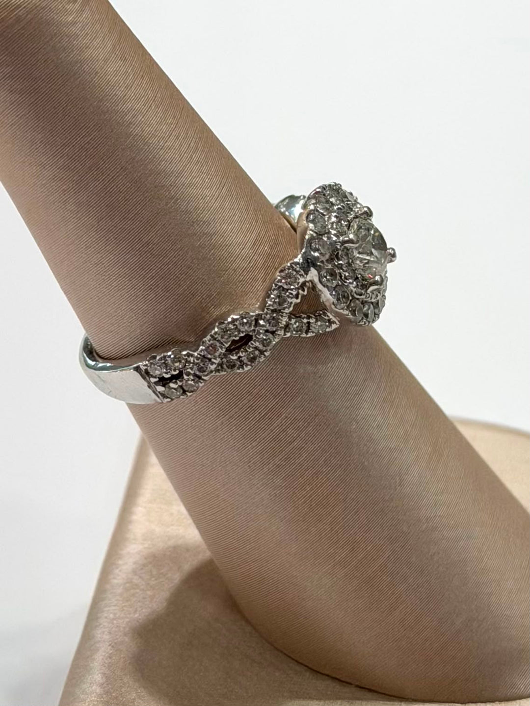 KALAHARI DIAMOND HALO IN 14K WHITE GOLD  ENGAGEMENT RING