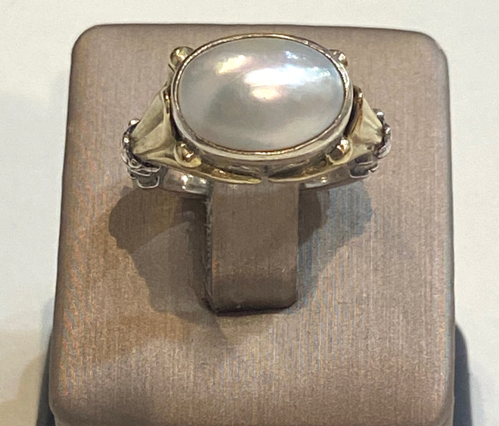 LAGOS VINTAGE STERLING SILVER 18K GOLD PEARL RING