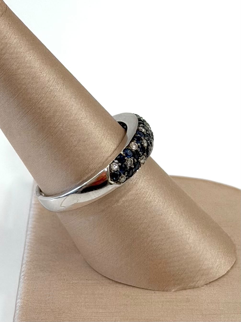 LE VIAN 14K WHITE GOLD SAPPHIRE &amp; DIAMOND BAND RING