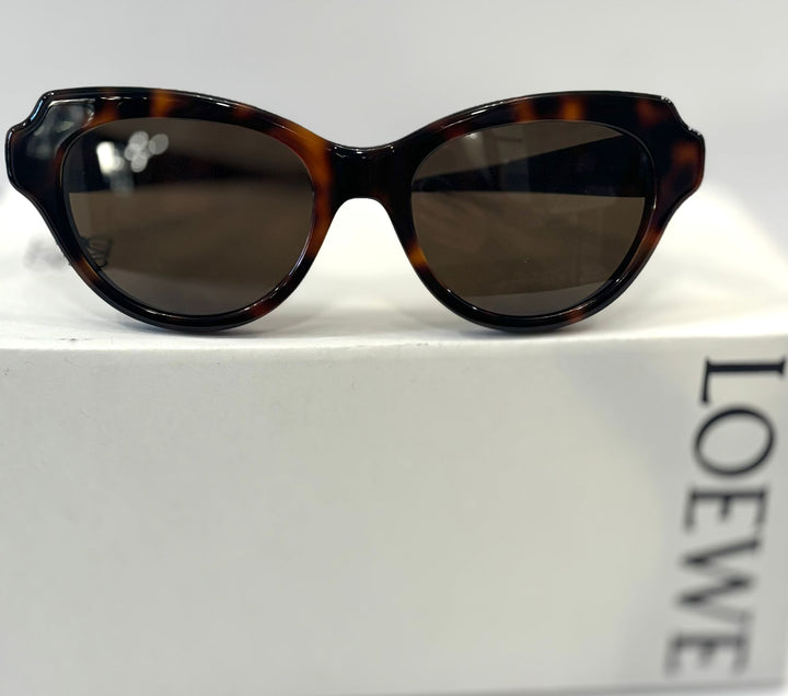 LOEWE CAT EYE FRAME SUNGLASSES